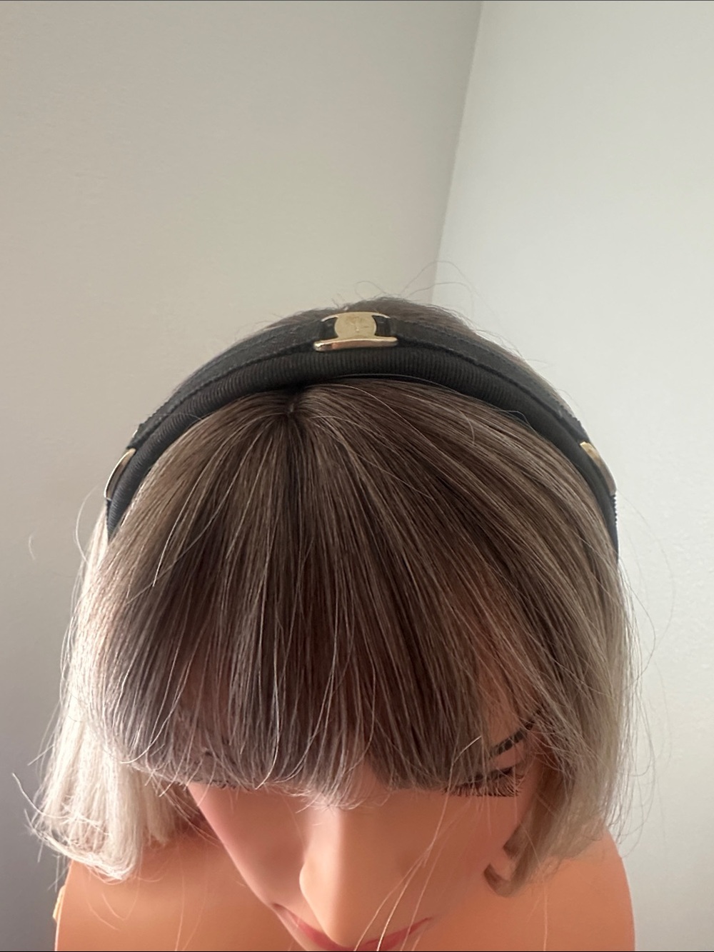 SALVATORE FERRAGAMO Black Fabric Headband with Gold Gancini Accents W/ FERRAGAMO - Picture 6 of 7
